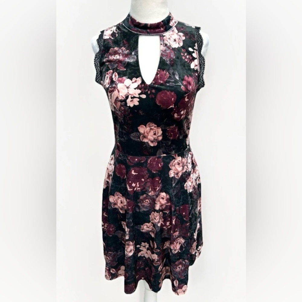 Xhilaration Dress Crushed Velvet Floral Skater Short Women S Whimsygoth Fairy